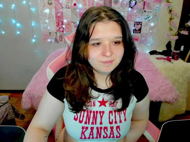 Acid-Kate live cam on BongaCams