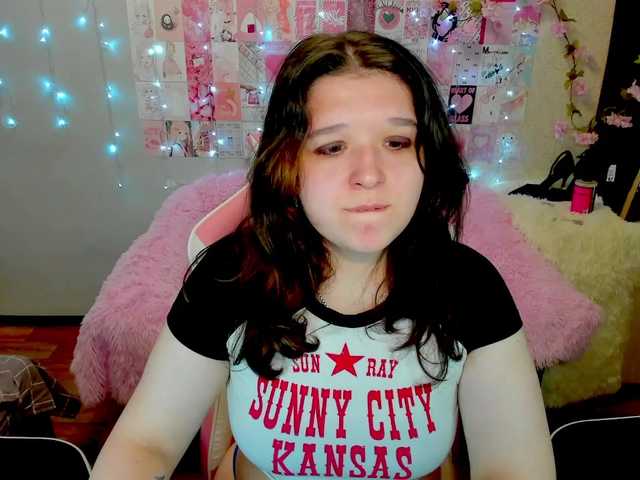 Acid-Kate live cam on BongaCams