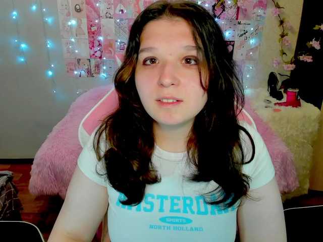 Acid-Kate live cam on BongaCams