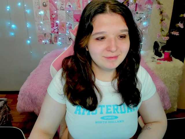Acid-Kate live cam on BongaCams