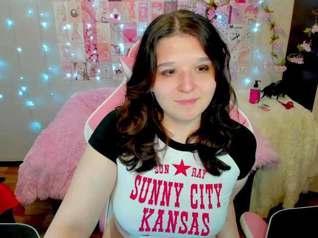 Acid-Kate live cam on BongaCams