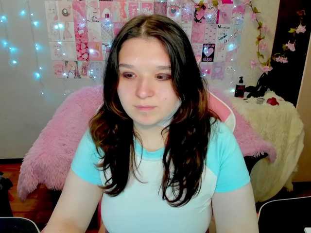 Acid-Kate live cam preview
