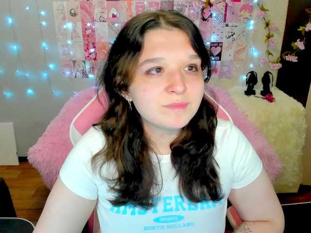 Acid-Kate live cam on BongaCams