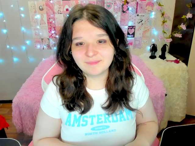 Acid-Kate live cam on BongaCams