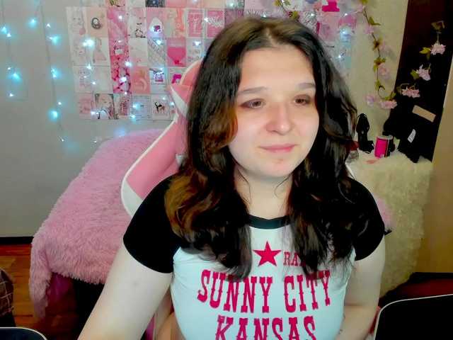 Acid-Kate live cam on BongaCams