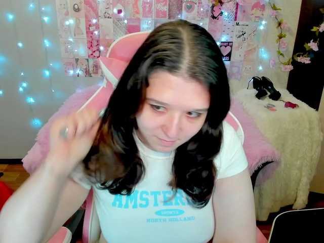 Acid-Kate live cam on BongaCams