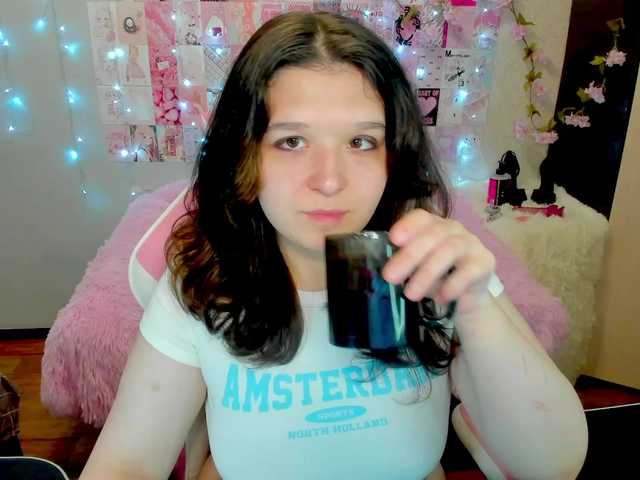 Acid-Kate live cam on BongaCams