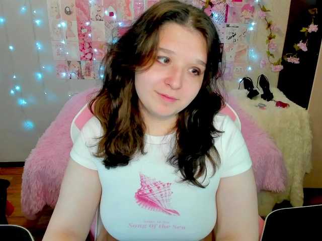Acid-Kate live cam on BongaCams