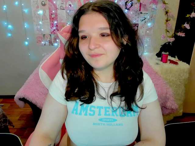 Acid-Kate live cam on BongaCams