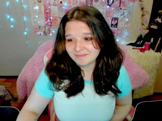 Acid-Kate live cam on BongaCams