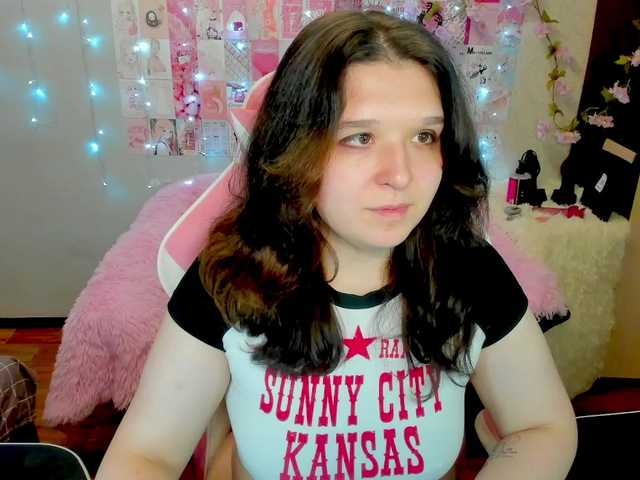 Acid-Kate live cam on BongaCams