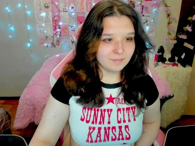 Acid-Kate live cam on BongaCams