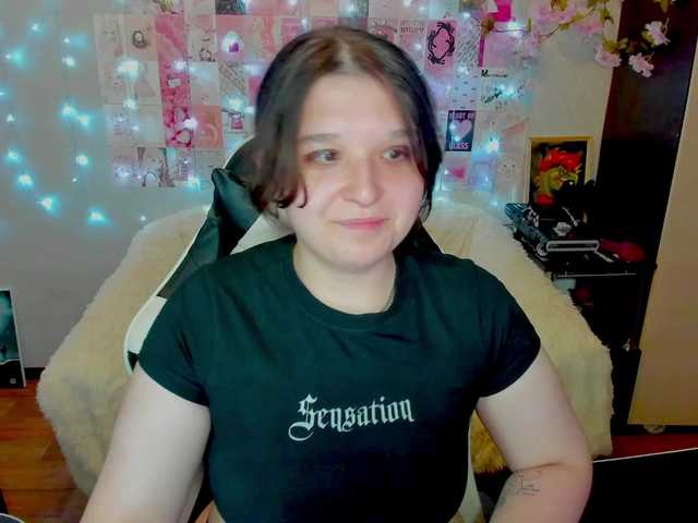 Acid-Kate live cam on BongaCams