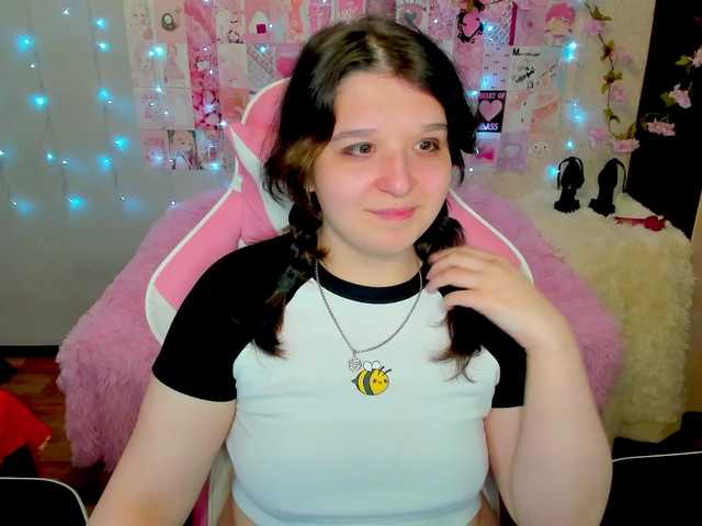 Acid-Kate live cam on BongaCams