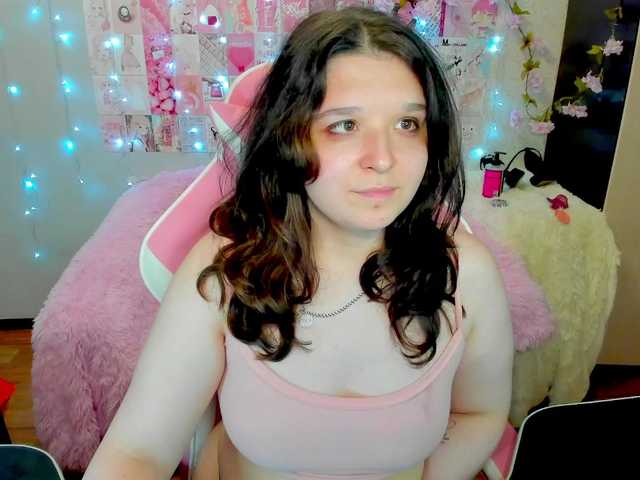 Acid-Kate live cam on BongaCams