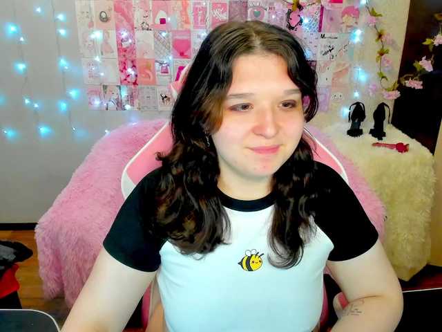 Acid-Kate live cam on BongaCams