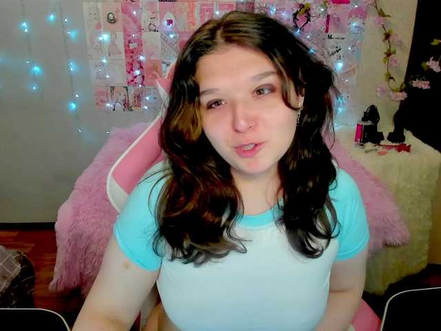 Acid-Kate live cam on BongaCams