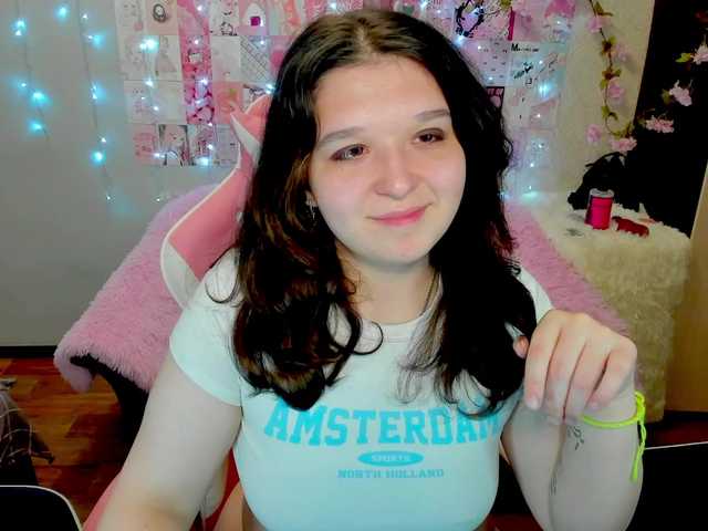 Acid-Kate live cam on BongaCams