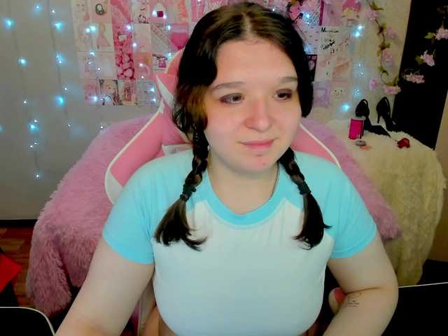 Acid-Kate live cam on BongaCams