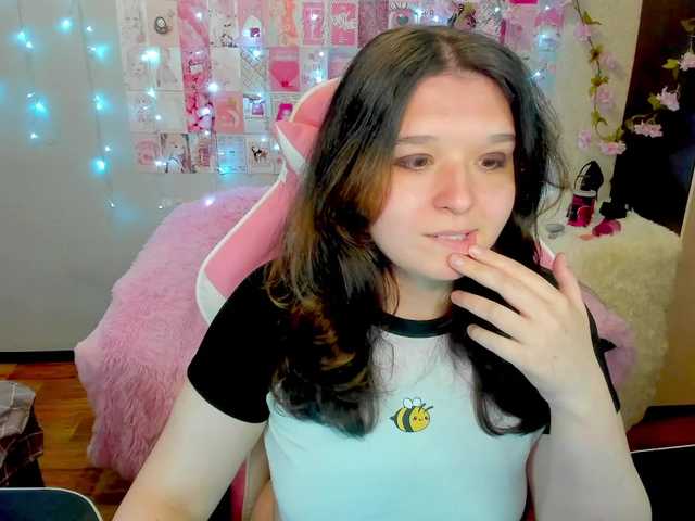 Acid-Kate live cam on BongaCams
