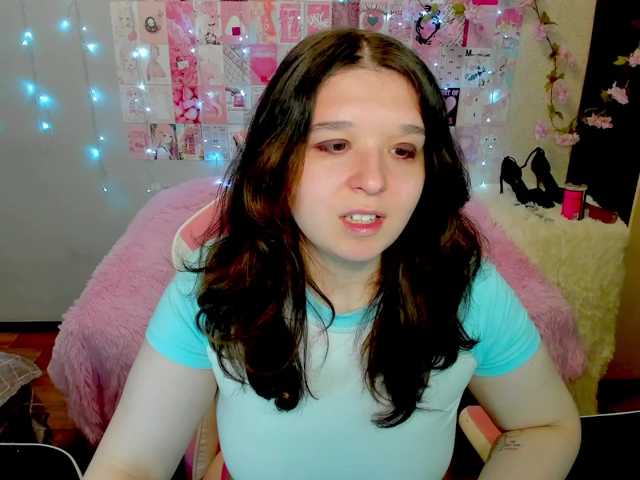 Acid-Kate live cam on BongaCams