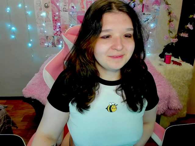 Acid-Kate live cam on BongaCams