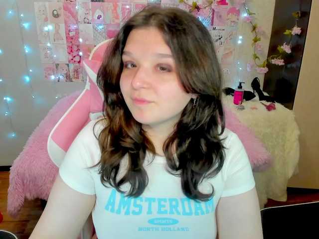 Acid-Kate live cam on BongaCams
