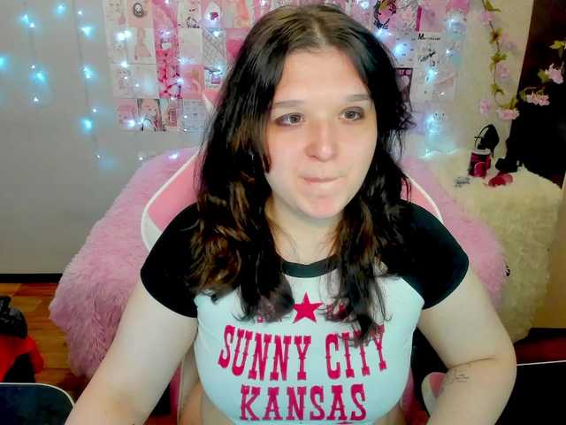 Acid-Kate live cam on BongaCams
