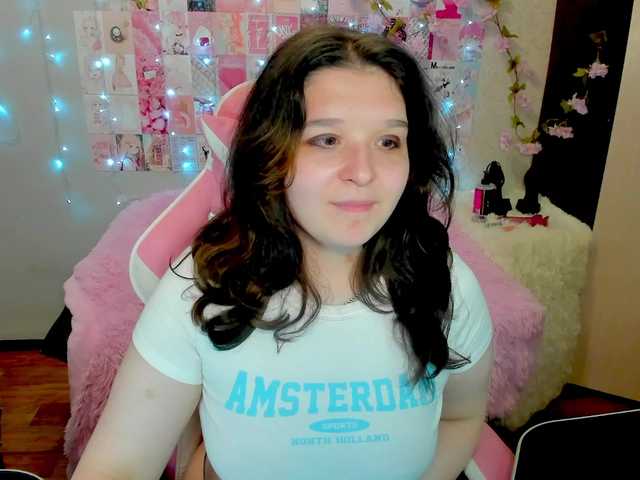 Acid-Kate live cam on BongaCams