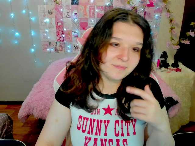 Acid-Kate live cam on BongaCams