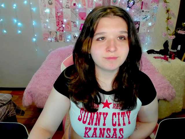 Acid-Kate live cam on BongaCams