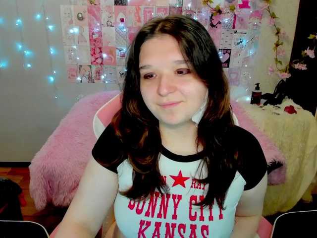 Acid-Kate live cam on BongaCams