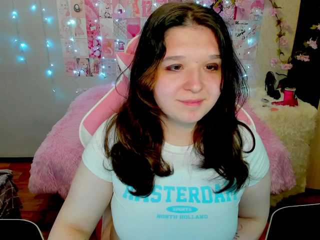 Acid-Kate live cam on BongaCams