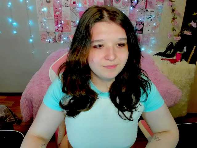 Acid-Kate live cam on BongaCams