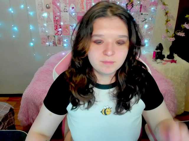 Acid-Kate live cam on BongaCams