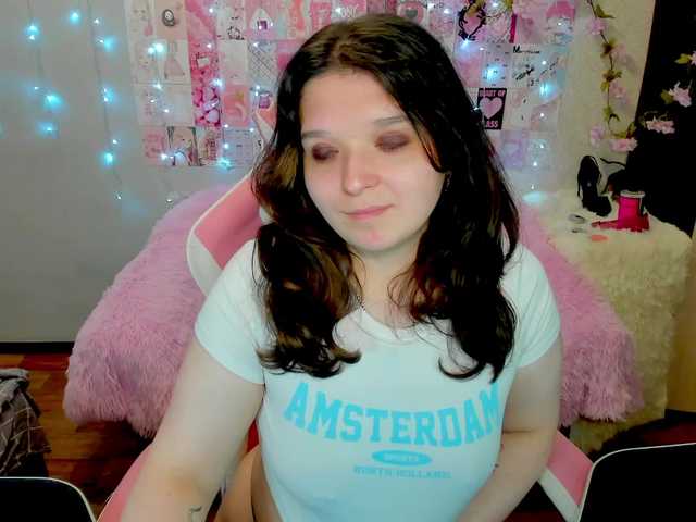 Acid-Kate live cam on BongaCams