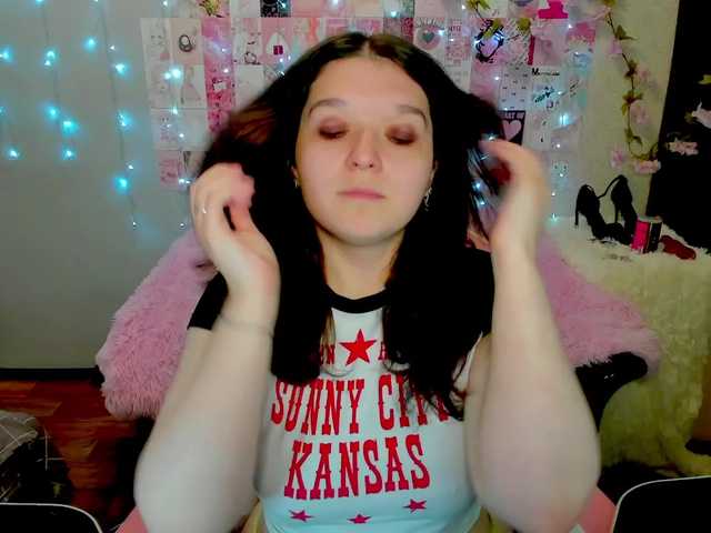 Acid-Kate live cam on BongaCams