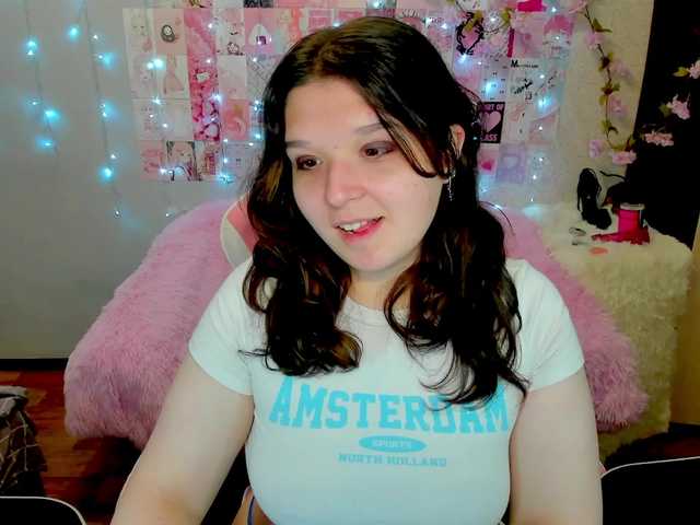 Acid-Kate live cam on BongaCams