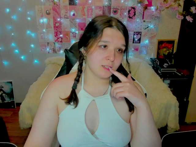Acid-Kate live cam on BongaCams