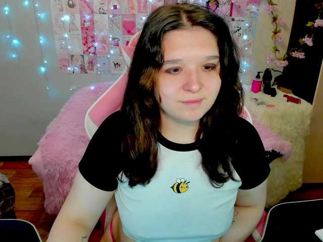 Acid-Kate live cam on BongaCams