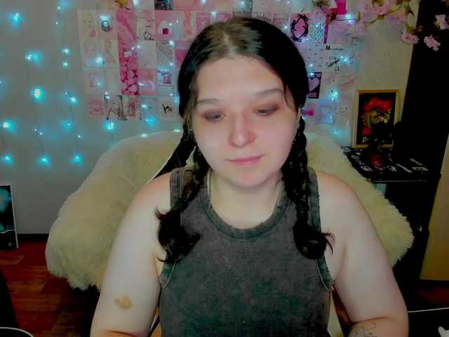Acid-Kate live cam on BongaCams