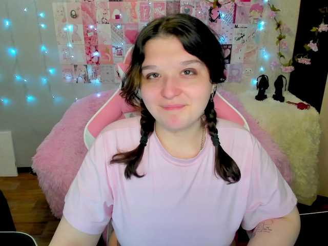 Acid-Kate live cam on BongaCams