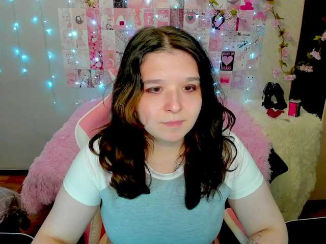 Acid-Kate live cam preview