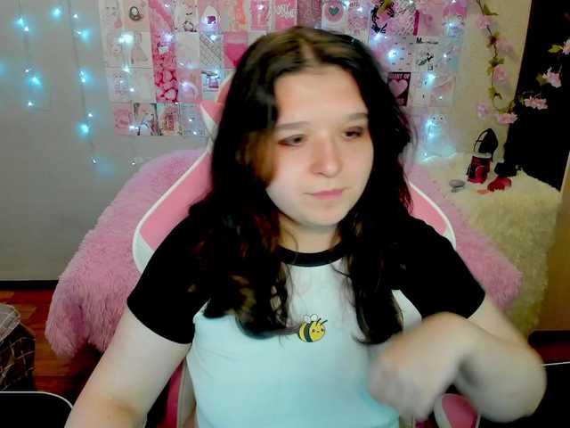 Acid-Kate live cam on BongaCams