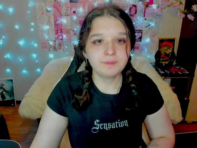 Acid-Kate live cam on BongaCams