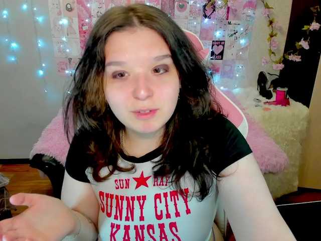 Acid-Kate live cam on BongaCams