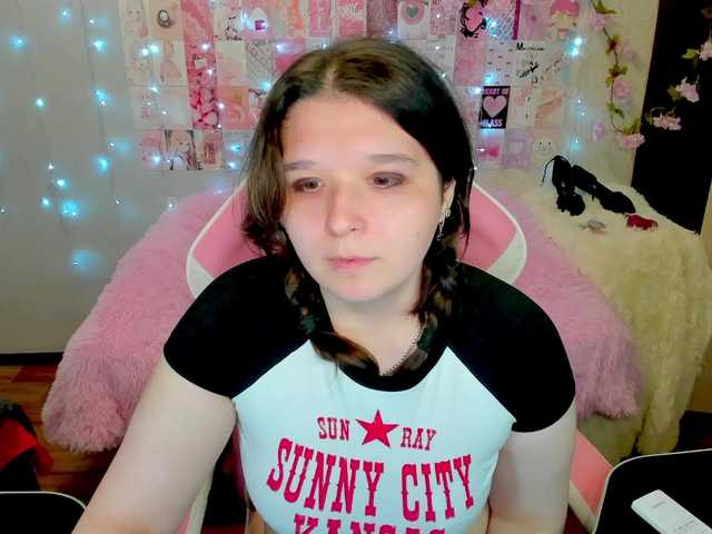 Acid-Kate live cam on BongaCams