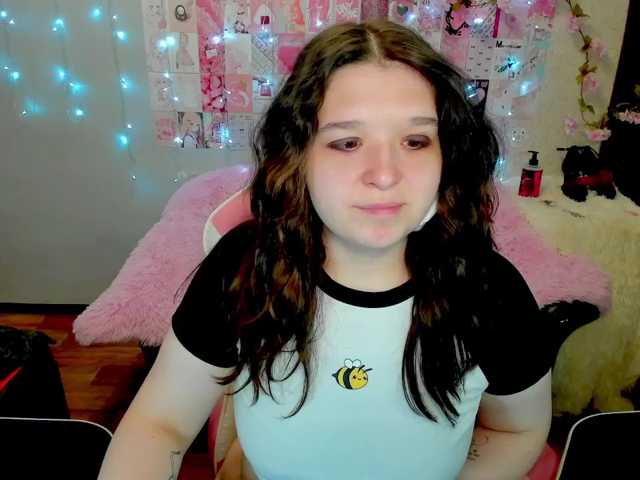 Acid-Kate live cam on BongaCams