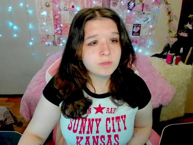 Acid-Kate live cam on BongaCams