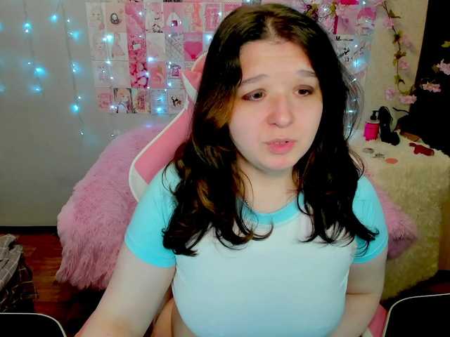 Acid-Kate live cam on BongaCams